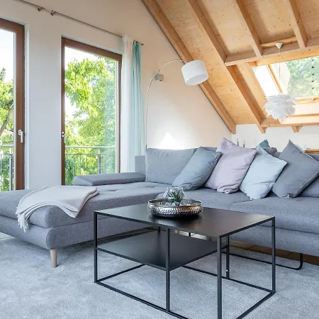 Storchennest Mit Grossem Balkon Und Panoramablick *