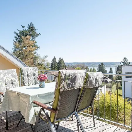 Storchennest Mit Grossem Balkon Und Panoramablick * Uberlingen