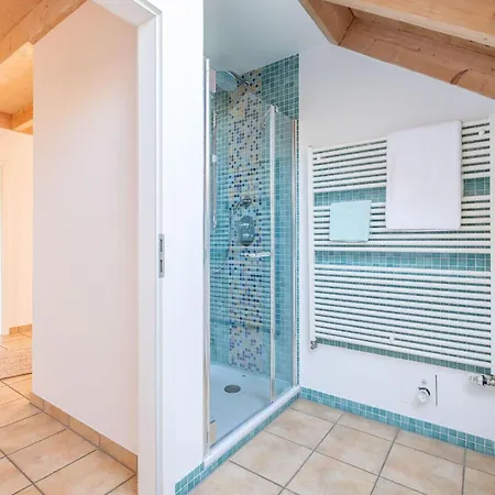 Storchennest Mit Grossem Balkon Und Panoramablick Appartement Uberlingen
